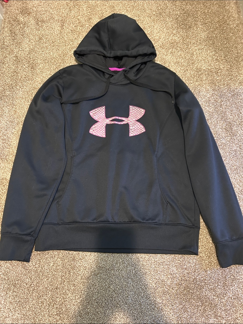 Under Armour sweatshirt